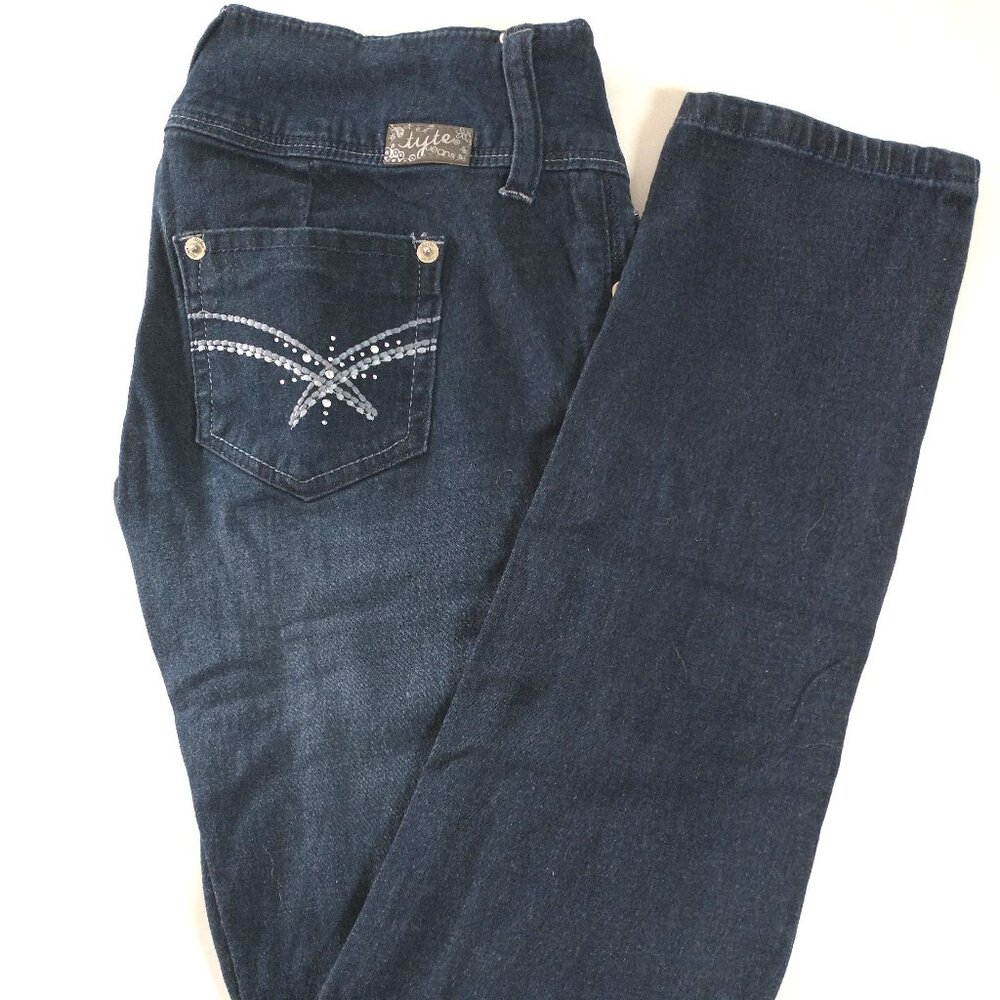 NWOT Tyte Jeans with Embellished Pockets and Rhinestone Button Fly Size 3